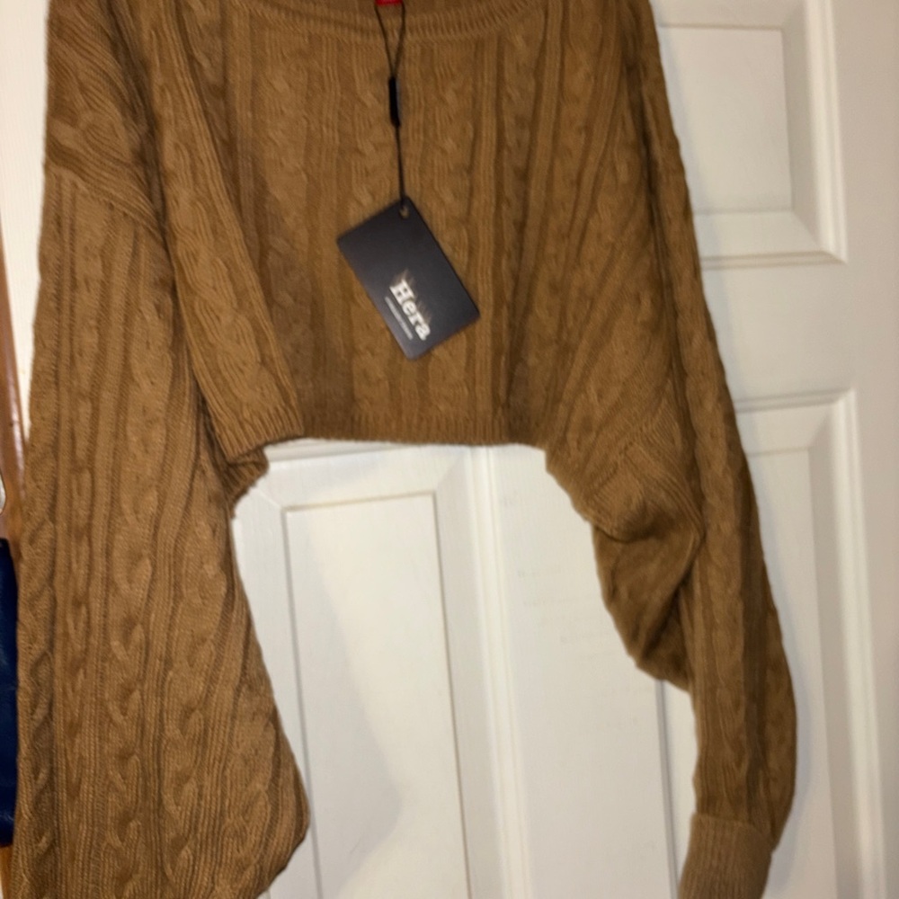 Hera Collection Cable Knit Two-Piece Set - Camel Brown - Picture 8 of 9